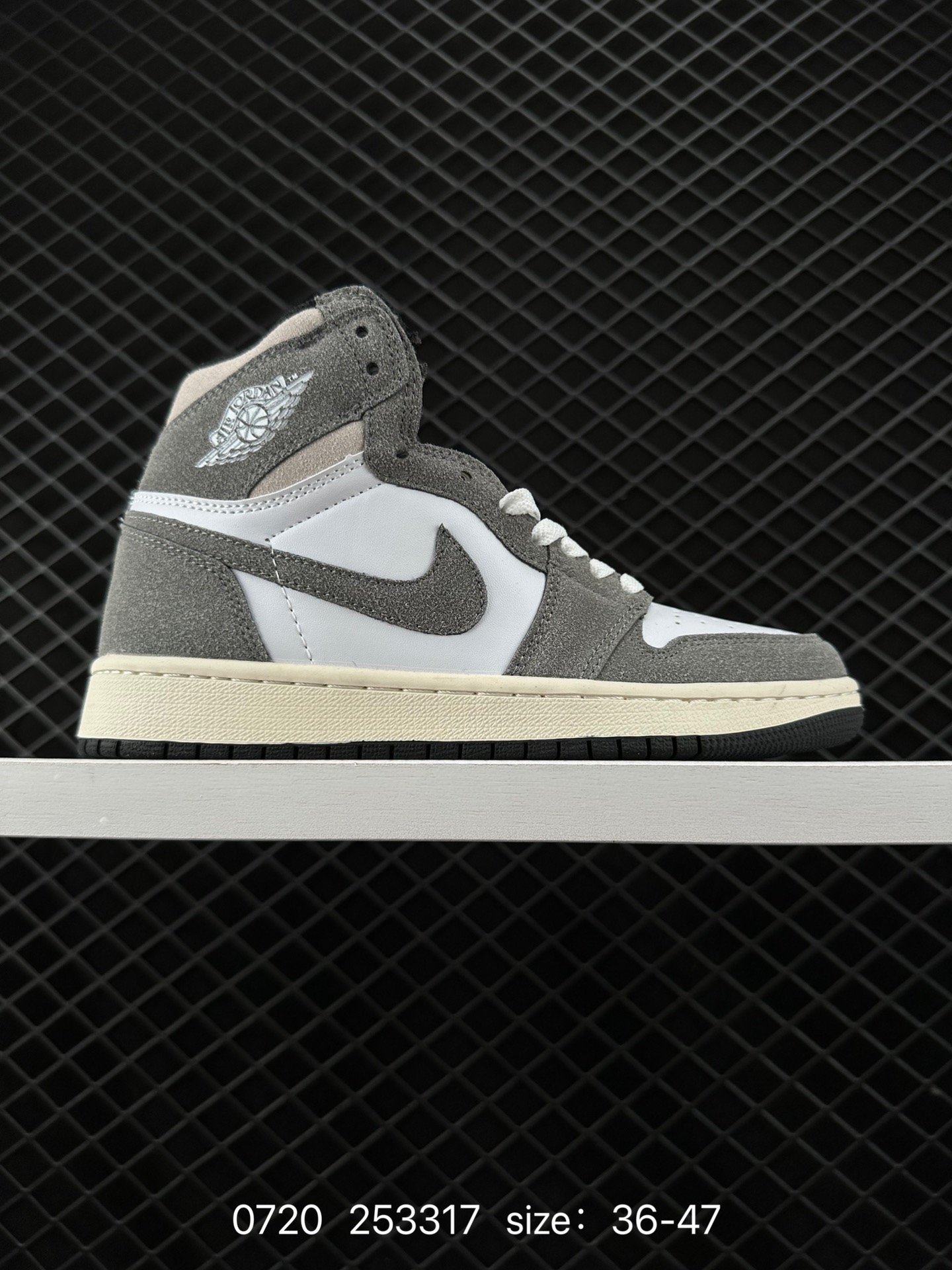 Air Jordan 1 Retro High OG”The Ten/Chicago“